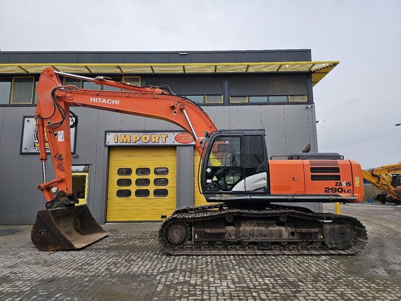 Hitachi ZX290LC-5B - Excavator: picture 1 Hitachi ZX290LC-5B - Excavator: picture 1