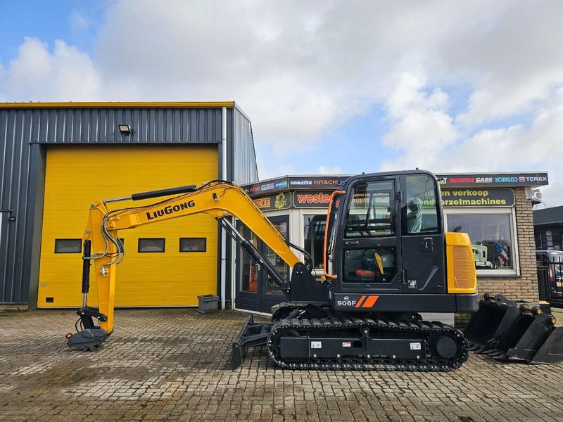 LIUGONG 906F - Mini excavator: picture 2 LIUGONG 906F - Mini excavator: picture 2