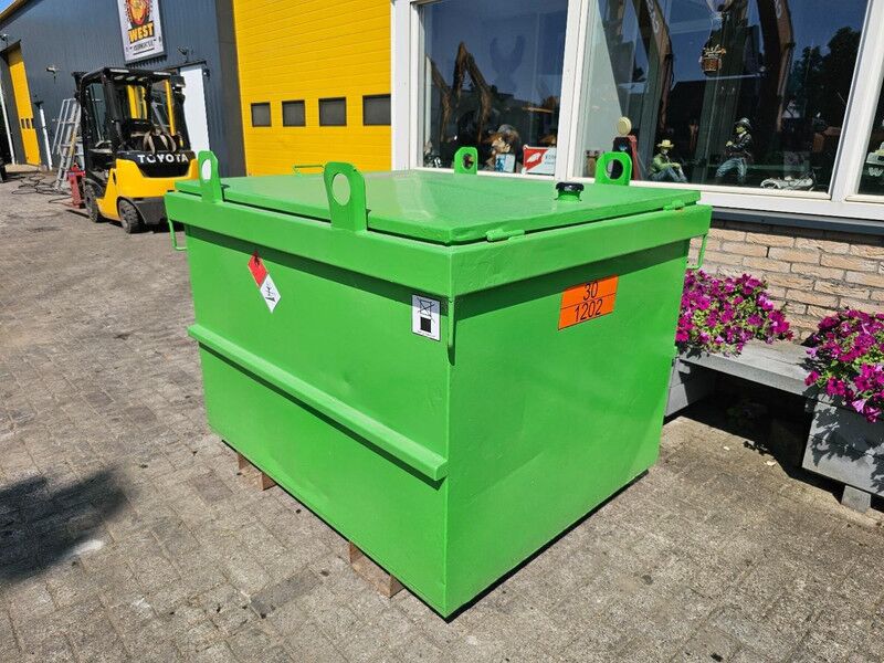 Tolsma Dieseltank 1m3 - Fuel tank: picture 2 Tolsma Dieseltank 1m3 - Fuel tank: picture 2