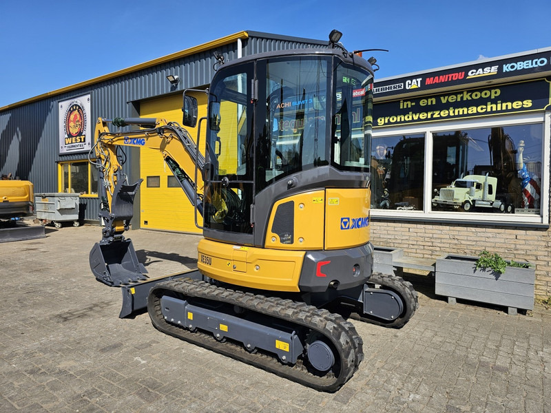 XCMG XE35U - Mini excavator: picture 3 XCMG XE35U - Mini excavator: picture 3