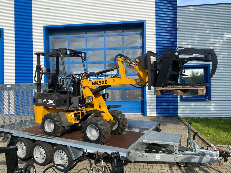 Radlader/Hoflader BK906 inkl. Tieflader und großem Zubehörpaket *INKL.19% MWST*BERGER KRAUS*PERKINS*CE*SOFORT!* - Mini excavator, Trailer: picture 5 Radlader/Hoflader BK906 inkl. Tieflader und großem Zubehörpaket *INKL.19% MWST*BERGER KRAUS*PERKINS*CE*SOFORT!* - Mini excavator, Trailer: picture 5