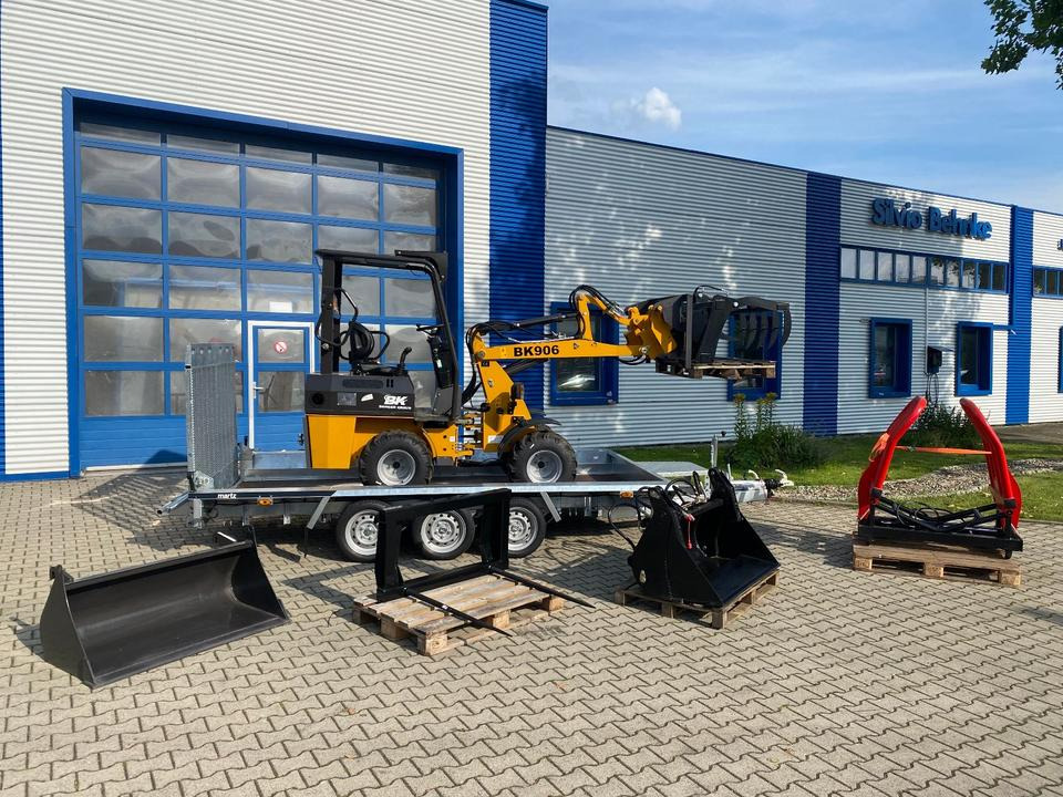Radlader/Hoflader BK906 inkl. Tieflader und großem Zubehörpaket *INKL.19% MWST*BERGER KRAUS*PERKINS*CE*SOFORT!* - Mini excavator, Trailer: picture 2 Radlader/Hoflader BK906 inkl. Tieflader und großem Zubehörpaket *INKL.19% MWST*BERGER KRAUS*PERKINS*CE*SOFORT!* - Mini excavator, Trailer: picture 2
