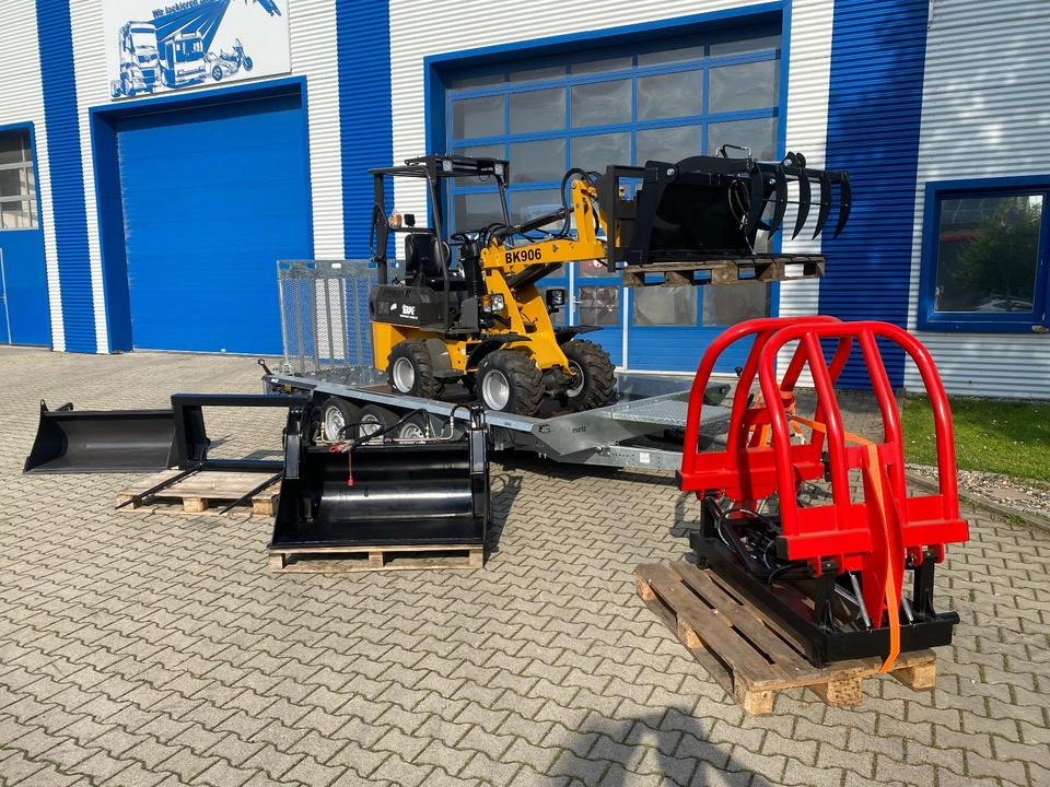 Radlader/Hoflader BK906 inkl. Tieflader und großem Zubehörpaket *INKL.19% MWST*BERGER KRAUS*PERKINS*CE*SOFORT!* - Mini excavator, Trailer: picture 4 Radlader/Hoflader BK906 inkl. Tieflader und großem Zubehörpaket *INKL.19% MWST*BERGER KRAUS*PERKINS*CE*SOFORT!* - Mini excavator, Trailer: picture 4