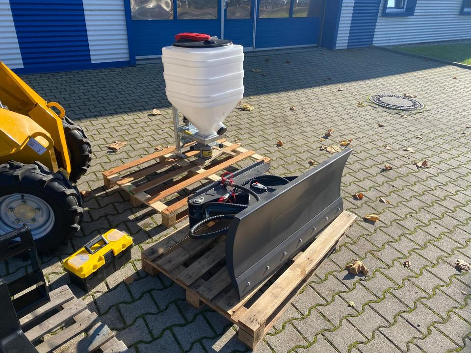 Radlader/Mini-Radlader BK360SW inkl. Winter-Komplettpaket *INKL.19% MWST*BERGER KRAUS*B&S MOTOR*SOFORT!* - Compact loader: picture 5 Radlader/Mini-Radlader BK360SW inkl. Winter-Komplettpaket *INKL.19% MWST*BERGER KRAUS*B&S MOTOR*SOFORT!* - Compact loader: picture 5