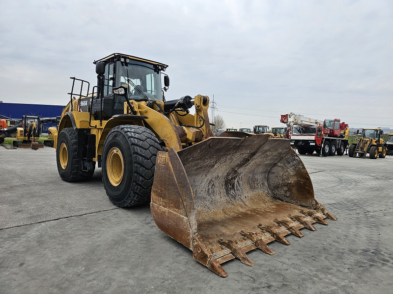 Wheel loader CATERPILLAR 966K: picture 6