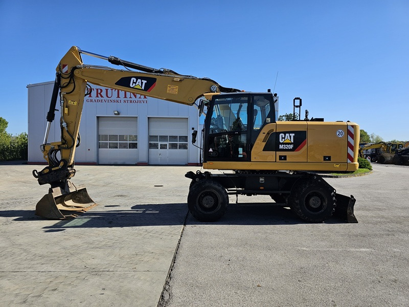 CATERPILLAR M320F - Wheel excavator: picture 2 CATERPILLAR M320F - Wheel excavator: picture 2