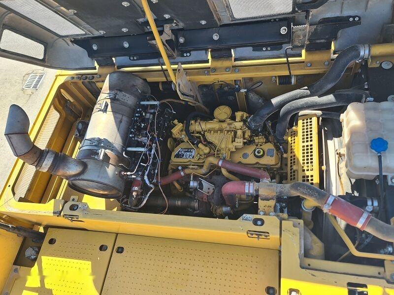 Crawler excavator Caterpillar 329E: picture 15