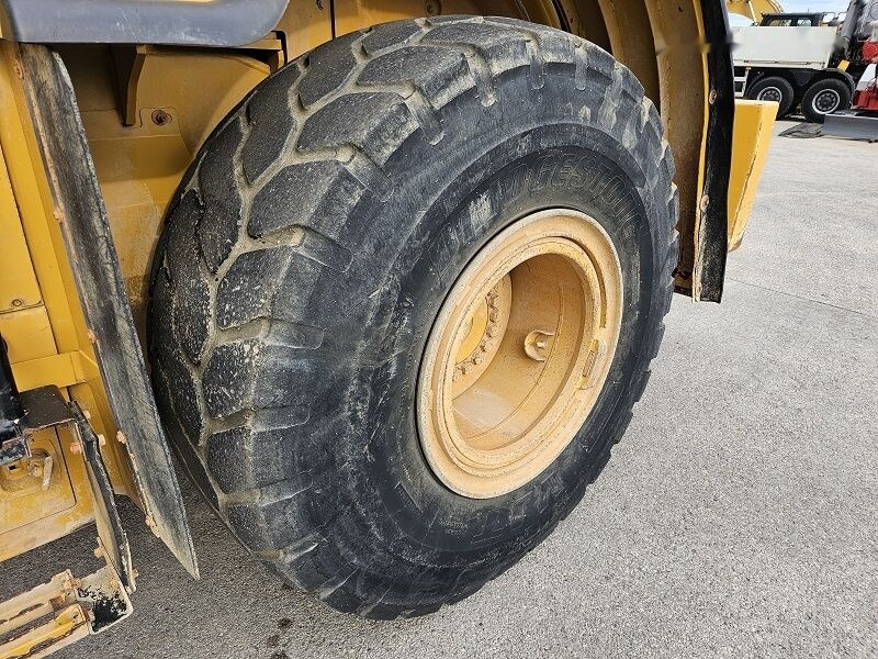 Wheel loader Caterpillar 962H: picture 19