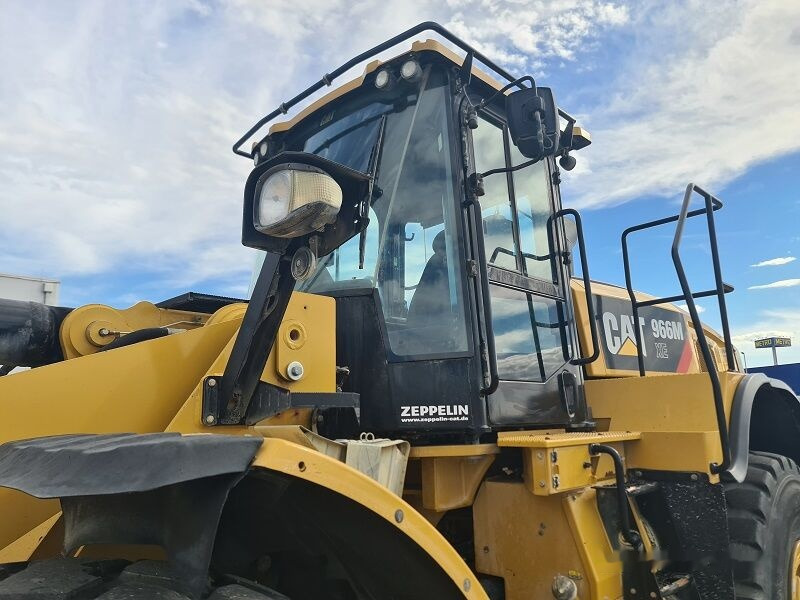 Wheel loader Caterpillar 966M XE: picture 8