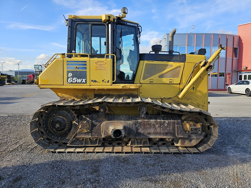 KOMATSU D65WX-17 - Bulldozer: picture 5 KOMATSU D65WX-17 - Bulldozer: picture 5