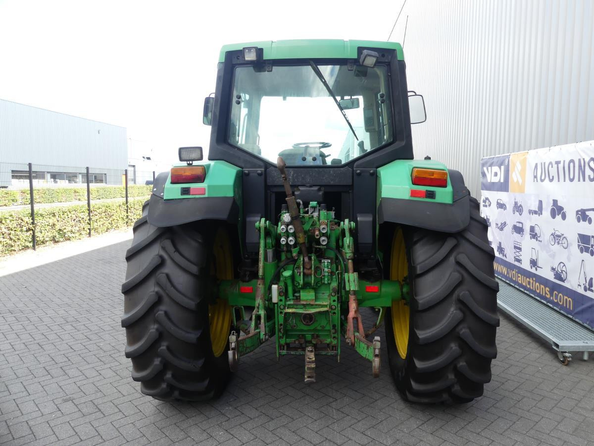 John-Deere 6410 - Farm tractor: picture 5 John-Deere 6410 - Farm tractor: picture 5