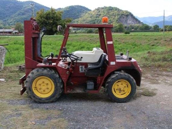 Manitou MC20P - Rough terrain forklift: picture 1 Manitou MC20P - Rough terrain forklift: picture 1