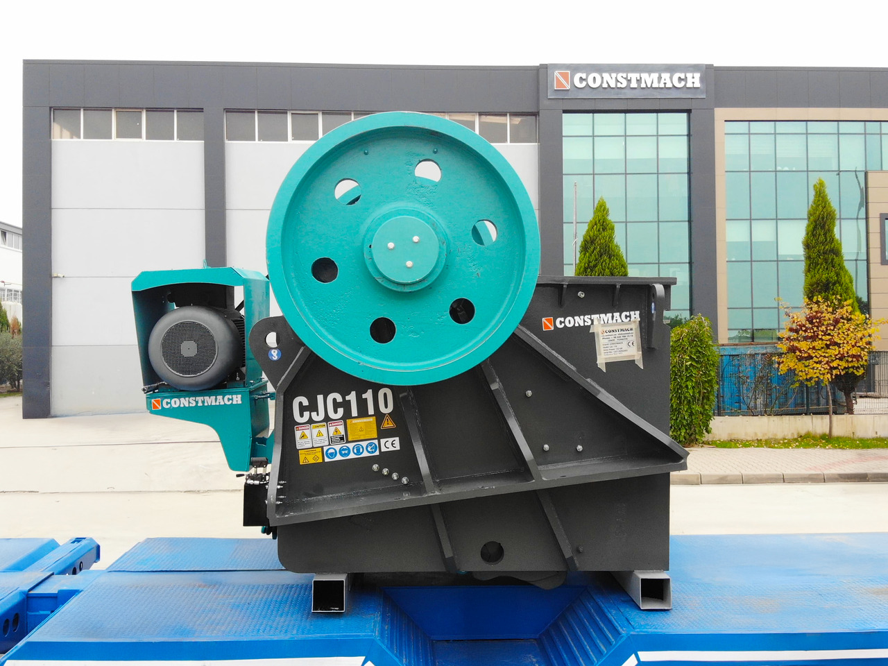 Constmach 420-850 Tph Backenbrecher Bester Preis - Jaw crusher: picture 3 Constmach 420-850 Tph Backenbrecher Bester Preis - Jaw crusher: picture 3