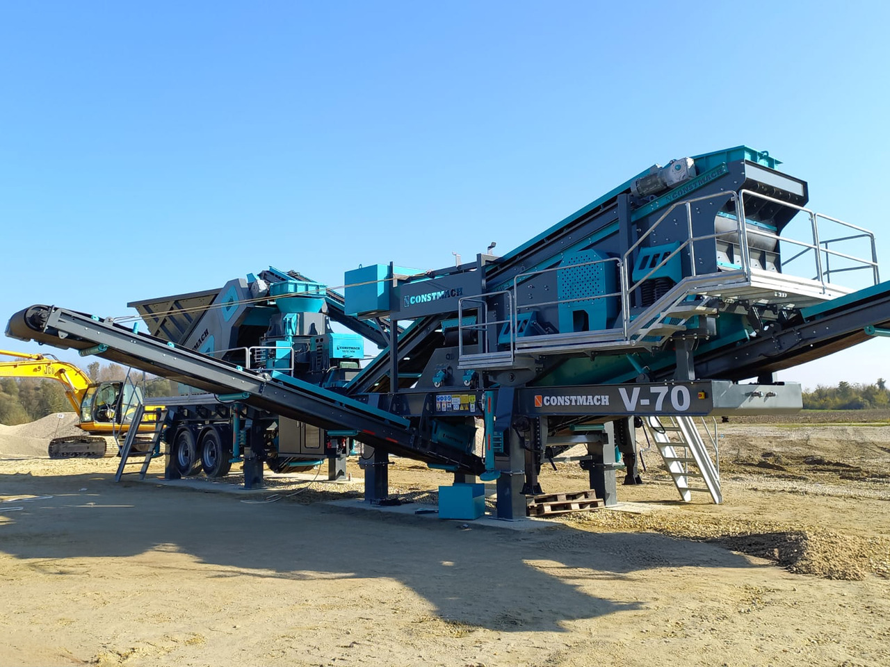 Constmach Mobiler Brecher mit vertikaler Welle und einer Kapazität von 200 t/h - Mobile crusher: picture 5 Constmach Mobiler Brecher mit vertikaler Welle und einer Kapazität von 200 t/h - Mobile crusher: picture 5