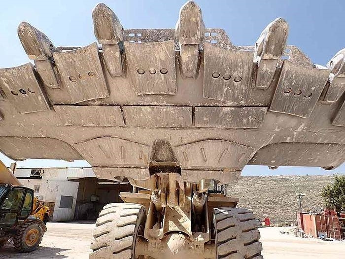 CAT 988K - Wheel loader: picture 4 CAT 988K - Wheel loader: picture 4