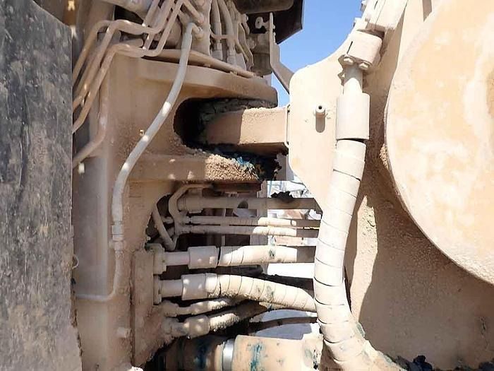 Wheel loader CAT 988K: picture 33 Wheel loader CAT 988K: picture 33