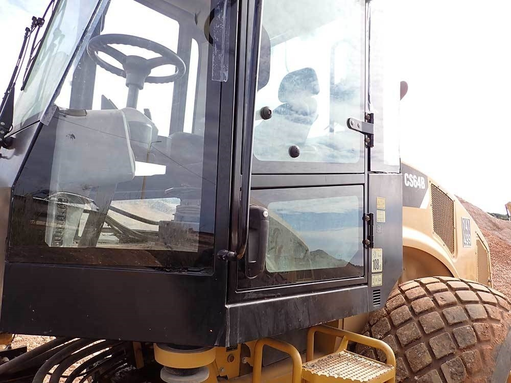 Vibratory plate CAT CS64B: picture 16