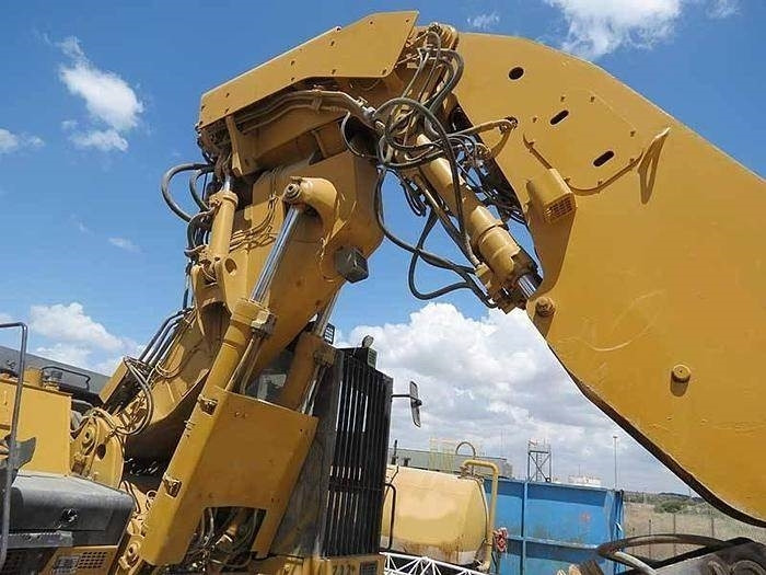 Crawler excavator Liebherr 944C: picture 10