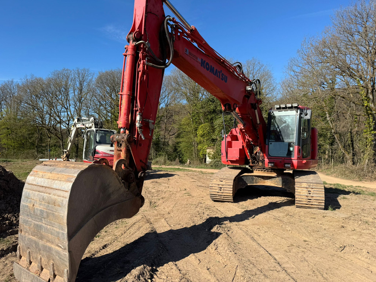 KOMATSU PC 228 USCL-10 - Crawler excavator: picture 1 KOMATSU PC 228 USCL-10 - Crawler excavator: picture 1