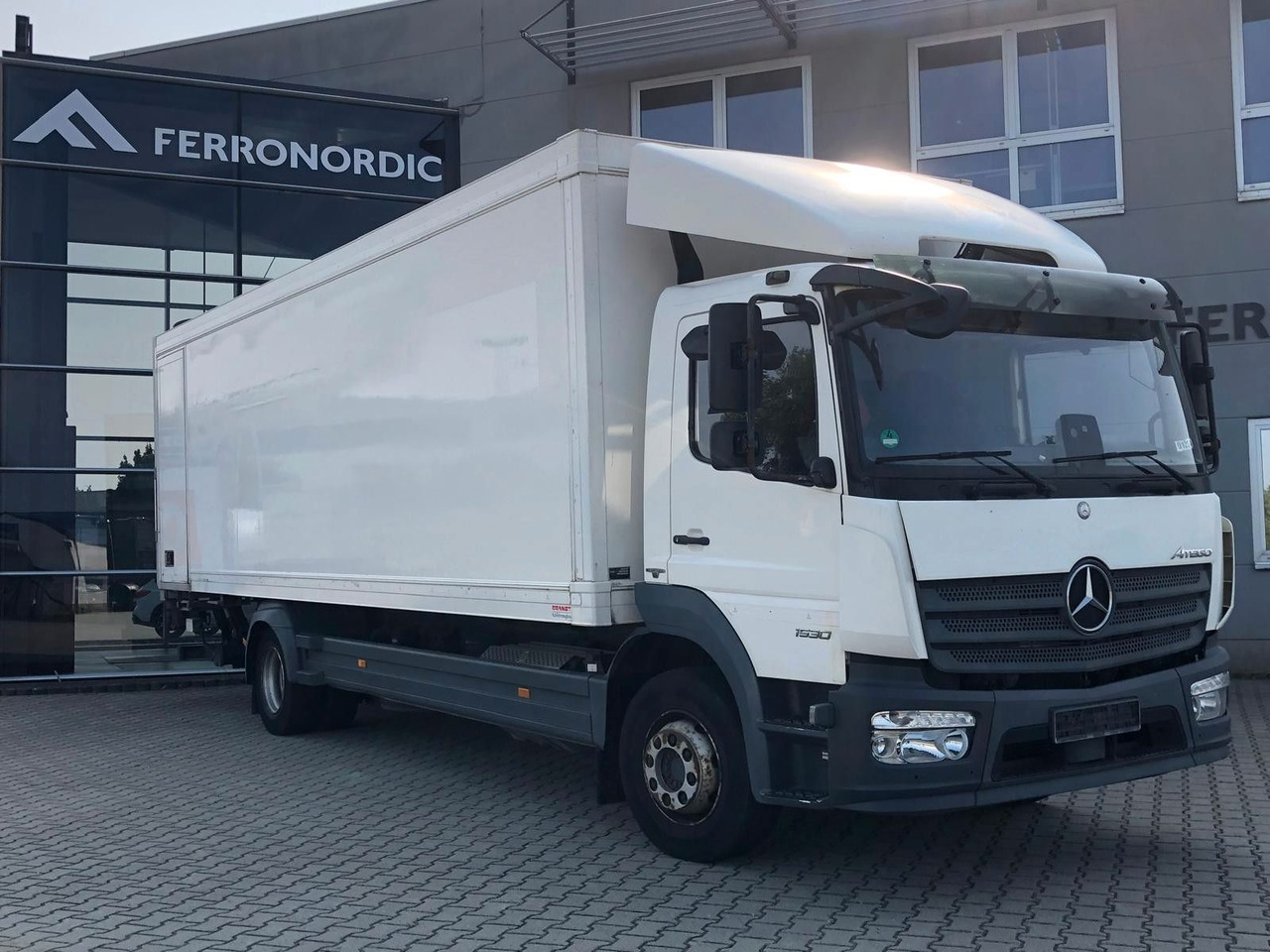 Mercedes-Benz Atego 1530 Frigoblock*3 Verdampfer+Trennwände - Refrigerator truck: picture 1 Mercedes-Benz Atego 1530 Frigoblock*3 Verdampfer+Trennwände - Refrigerator truck: picture 1