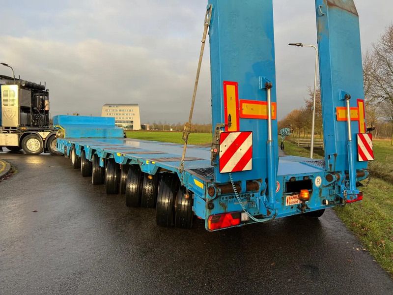 Low loader semi-trailer Goldhofer STZ L6 65/80A with loading ramps: picture 10 Low loader semi-trailer Goldhofer STZ L6 65/80A with loading ramps: picture 10