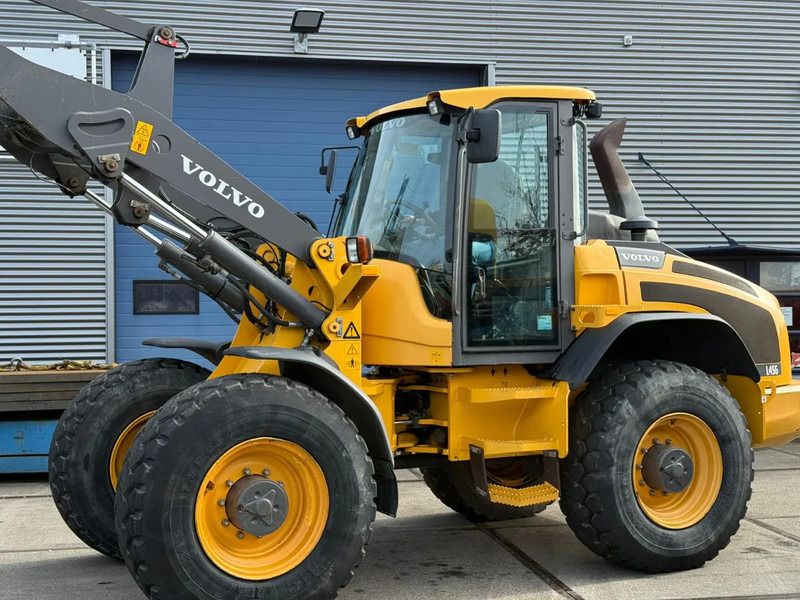 Volvo L45G-T/PS - Wheel loader: picture 5 Volvo L45G-T/PS - Wheel loader: picture 5