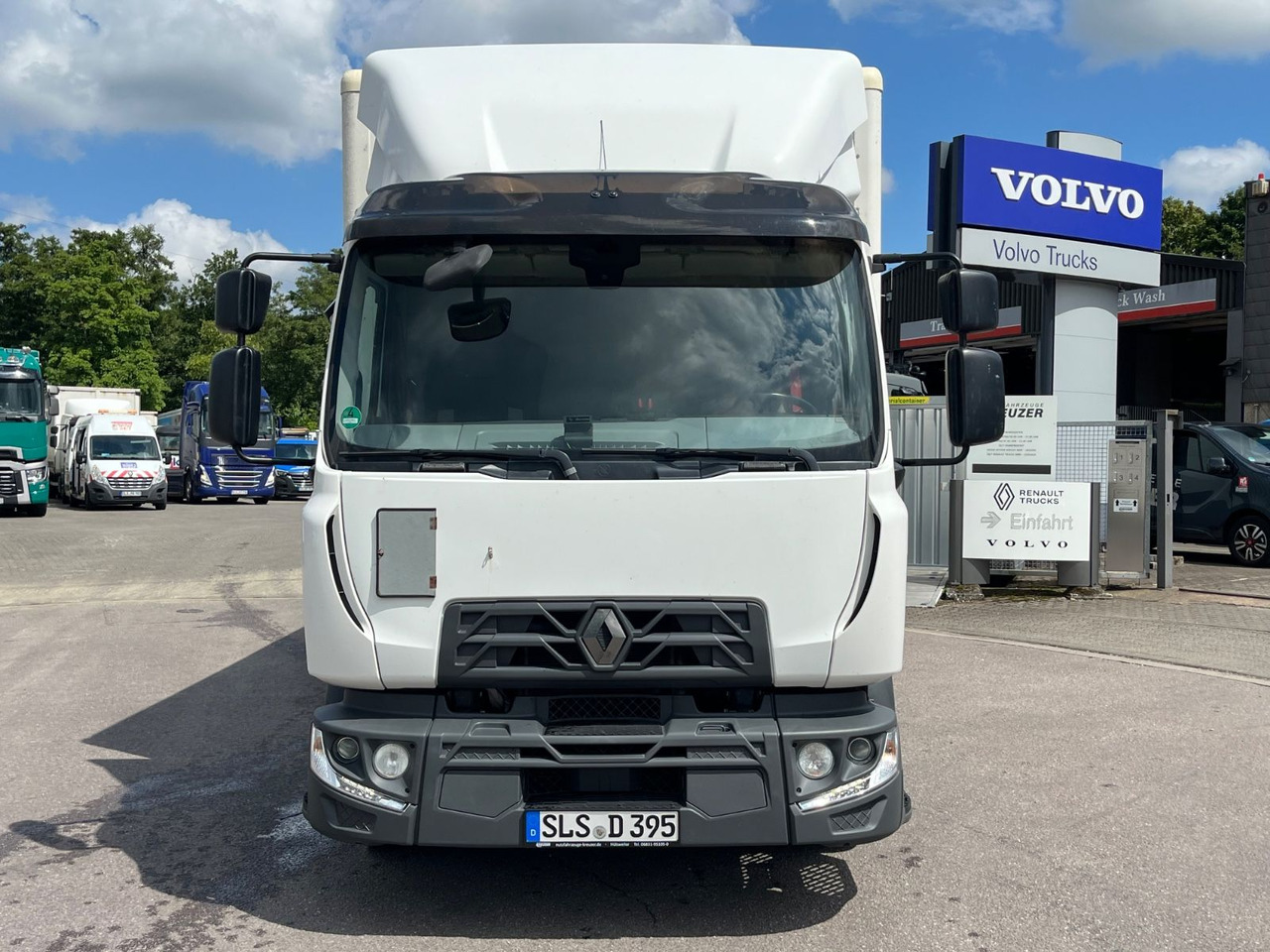 Renault D7.5 210 Kofferaufbau mit LBW - Box van: picture 2 Renault D7.5 210 Kofferaufbau mit LBW - Box van: picture 2