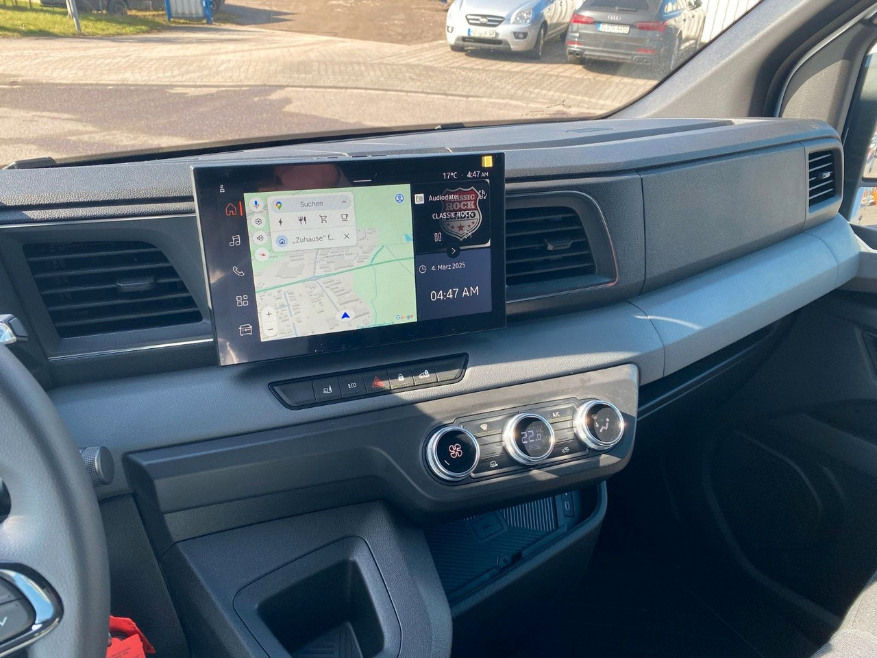 New Panel van, Electric van Renault Master E-Tech 145.35 L3H2: picture 11