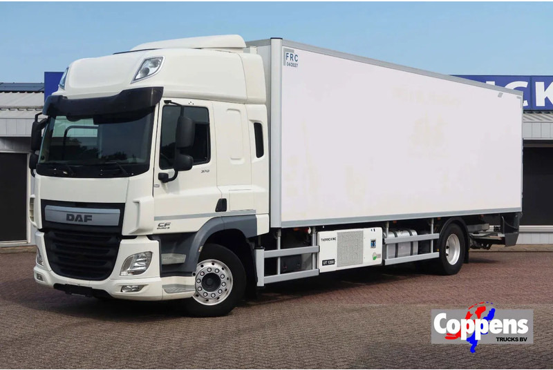 DAF CF 370 KoelVries+Klep FRC 04-2027 Dhollandia 1500 kg - Refrigerator truck: picture 1 DAF CF 370 KoelVries+Klep FRC 04-2027 Dhollandia 1500 kg - Refrigerator truck: picture 1