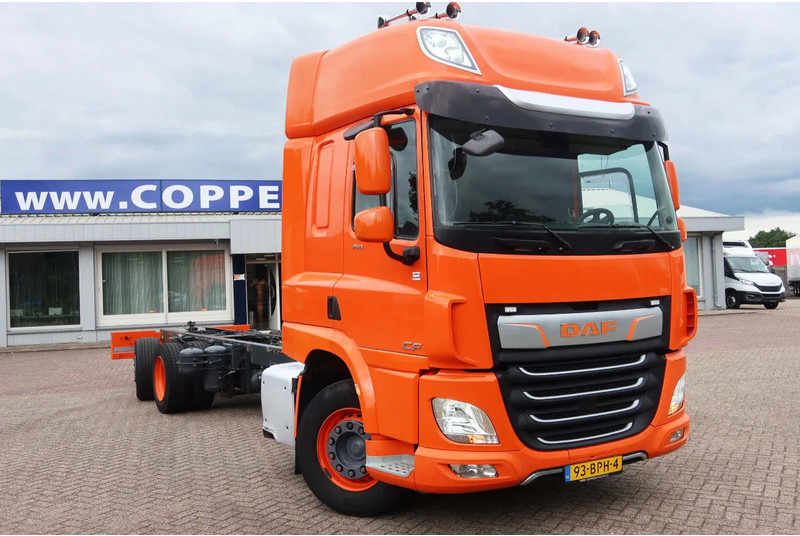 DAF CF 450 Chassis Cabine Slaap Cabine 2x Bed - Cab chassis truck: picture 2 DAF CF 450 Chassis Cabine Slaap Cabine 2x Bed - Cab chassis truck: picture 2