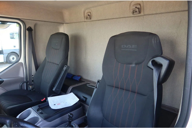 DAF LF 290 Koel/Vries+Klep 1500 kg Thermoking T 600R - Refrigerator truck: picture 5 DAF LF 290 Koel/Vries+Klep 1500 kg Thermoking T 600R - Refrigerator truck: picture 5