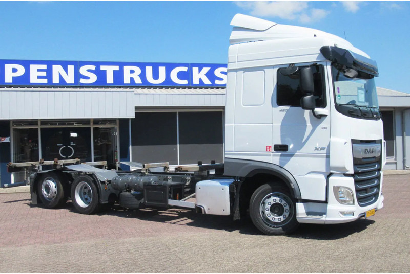 Container transporter/ Swap body truck DAF XF 450 FAR BDF Systeem: picture 17