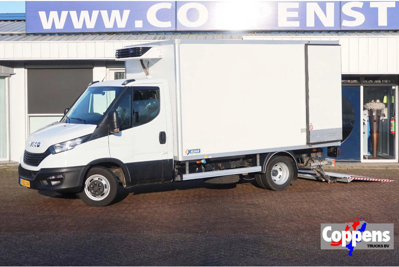 Iveco Daily 35C16 Carrier Xarios 350 Koel+Vries+verwarmen + stekker 220 volt, Dhollandia 750 kg klep - Refrigerated van: picture 1 Iveco Daily 35C16 Carrier Xarios 350 Koel+Vries+verwarmen + stekker 220 volt, Dhollandia 750 kg klep - Refrigerated van: picture 1