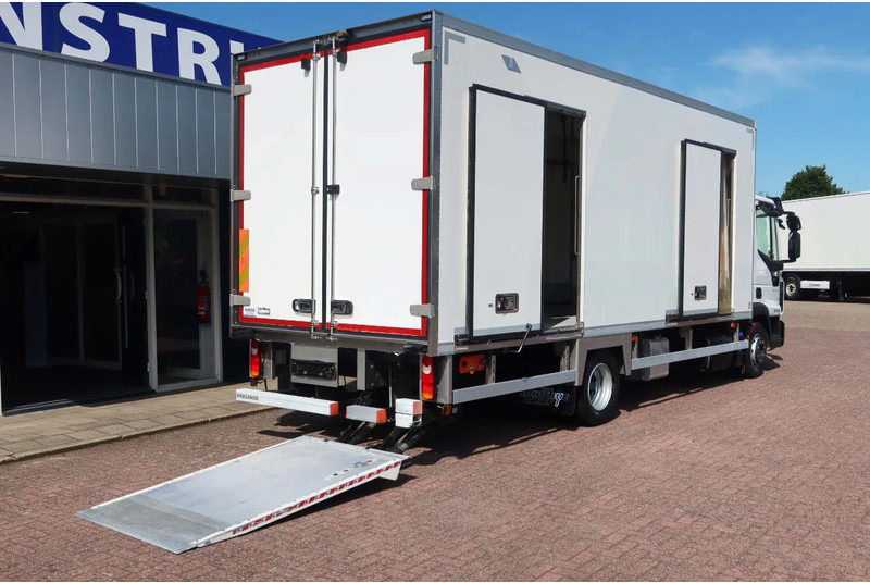 Iveco EuroCargo 120 El 210L Koel/Vries+Klep Bitemp met verplaatsbare wand - Refrigerator truck: picture 3 Iveco EuroCargo 120 El 210L Koel/Vries+Klep Bitemp met verplaatsbare wand - Refrigerator truck: picture 3