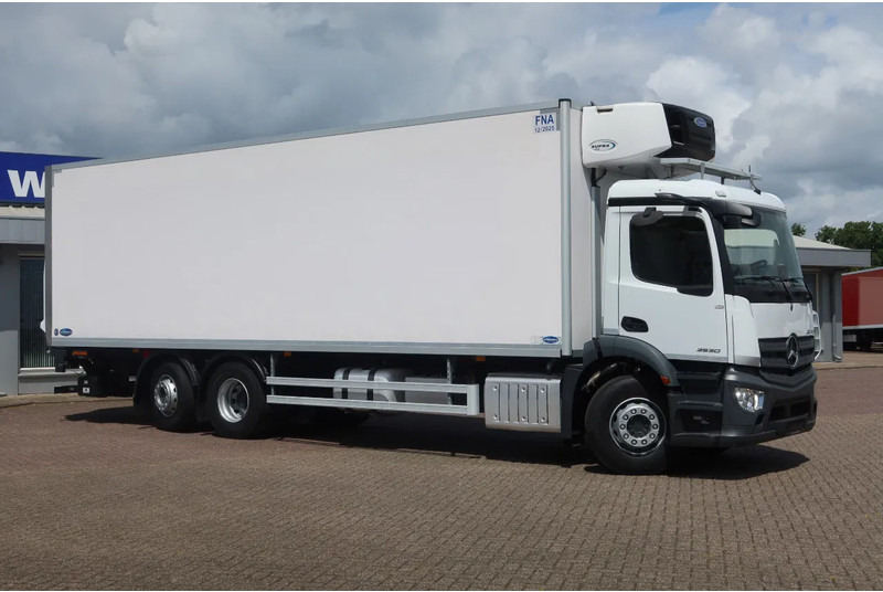 Mercedes-Benz Actros 2530 L Koel/Vries + Laadklep DHollandia 2500kg 5 STUK IN VOORRAAD! - Refrigerator truck: picture 2 Mercedes-Benz Actros 2530 L Koel/Vries + Laadklep DHollandia 2500kg 5 STUK IN VOORRAAD! - Refrigerator truck: picture 2