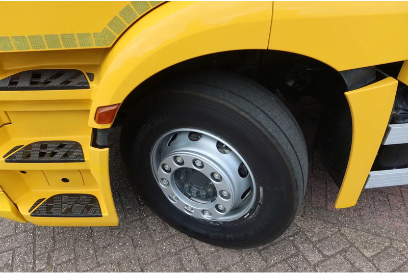Box truck Mercedes-Benz Antos 1933 L Bak+Klep met Schuifwand + Ringfeder: picture 14