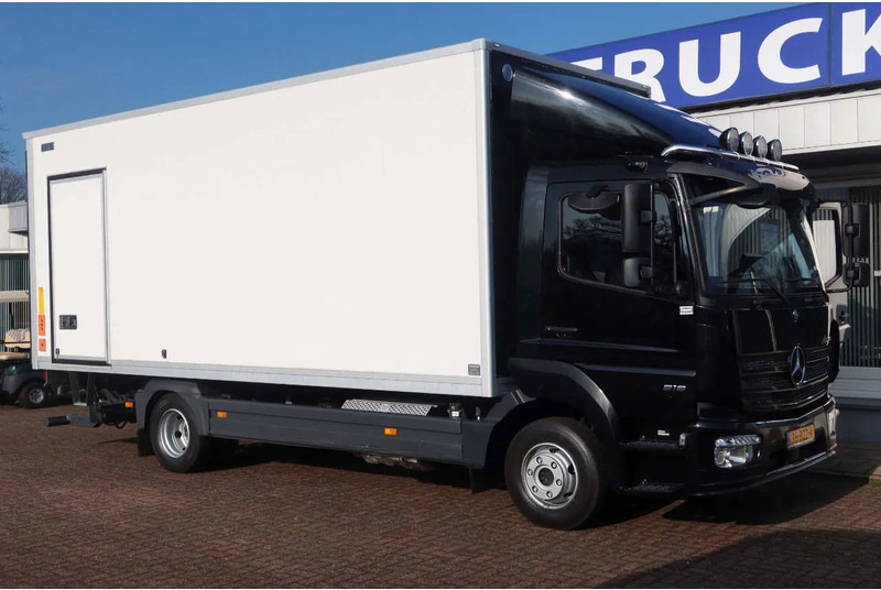Mercedes-Benz Atego 818 818 L Bak+ Klep 1500 kg. Geisoleerd dak - Box truck: picture 2 Mercedes-Benz Atego 818 818 L Bak+ Klep 1500 kg. Geisoleerd dak - Box truck: picture 2