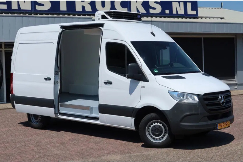 Mercedes-Benz Sprinter 315 CDI Koel/Vries/Verwarmen Carrier Xarios 350 - Refrigerated van: picture 2 Mercedes-Benz Sprinter 315 CDI Koel/Vries/Verwarmen Carrier Xarios 350 - Refrigerated van: picture 2