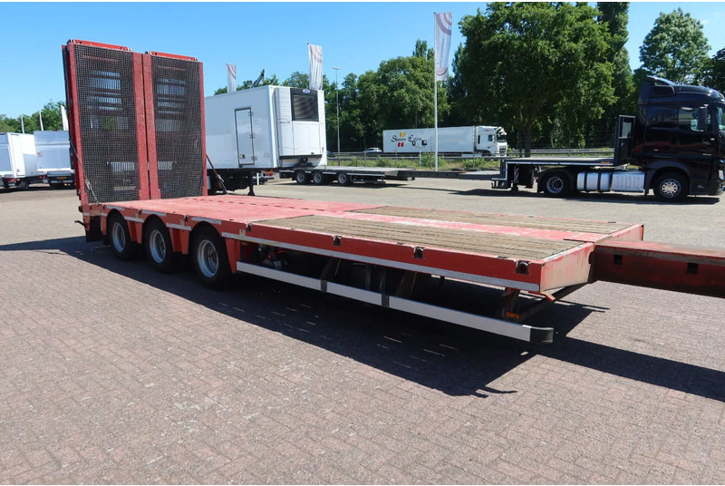 Nooteboom NTB Mul 3 x Stuuras Uitschuifbaar - Low loader semi-trailer: picture 3 Nooteboom NTB Mul 3 x Stuuras Uitschuifbaar - Low loader semi-trailer: picture 3
