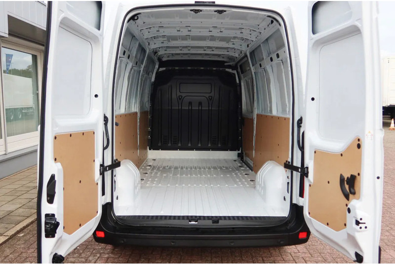 Renault Master 135 PK L3/H2 Navi Camera Airco Cruise Parkeersensoren Nieuw 12m3 Airco Cruise control - Panel van: picture 3 Renault Master 135 PK L3/H2 Navi Camera Airco Cruise Parkeersensoren Nieuw 12m3 Airco Cruise control - Panel van: picture 3