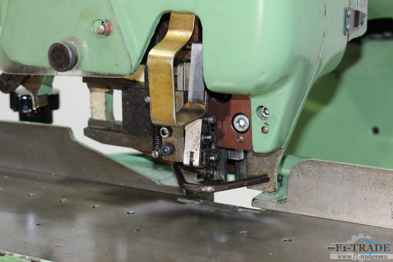 Polygraph 703/1T - Binding machine: picture 5 Polygraph 703/1T - Binding machine: picture 5