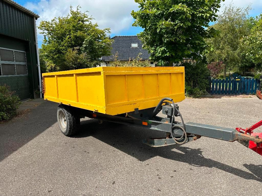Miedema 4 ton Kipper bakkenwagen kiepwagen (bj 1998) - Tipper trailer: picture 1 Miedema 4 ton Kipper bakkenwagen kiepwagen (bj 1998) - Tipper trailer: picture 1