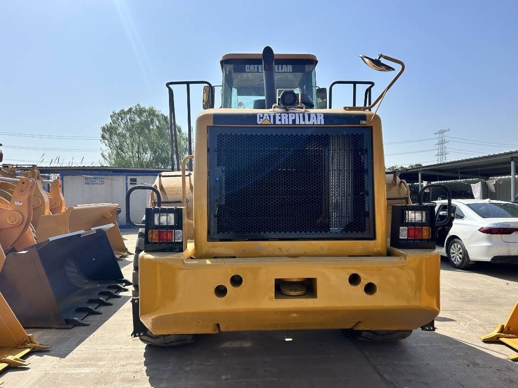 CAT 966H - Wheel loader: picture 5 CAT 966H - Wheel loader: picture 5
