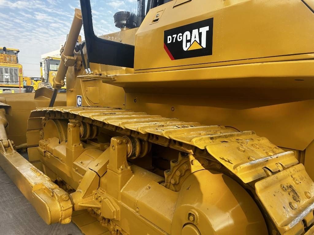 CAT D7G - Bulldozer: picture 4 CAT D7G - Bulldozer: picture 4