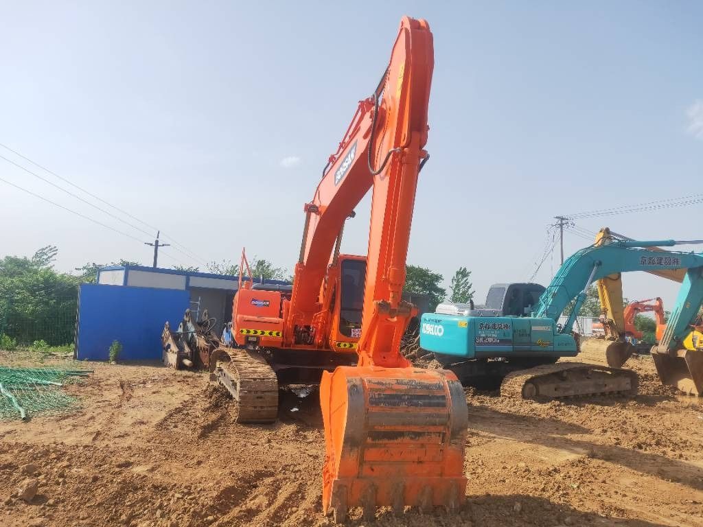 Doosan DH220LC-7 - Crawler excavator: picture 1 Doosan DH220LC-7 - Crawler excavator: picture 1