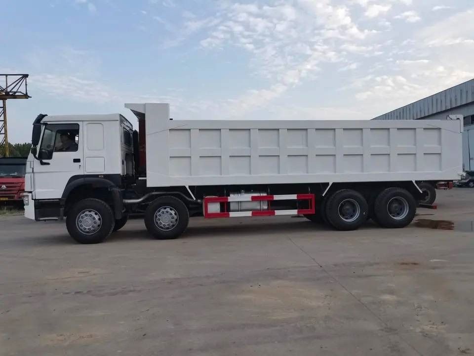 Howo 371 8x4 - Tipper: picture 5 Howo 371 8x4 - Tipper: picture 5