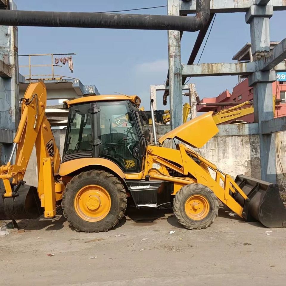 JCB 3CX - Backhoe loader: picture 2 JCB 3CX - Backhoe loader: picture 2
