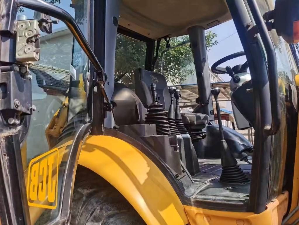 JCB 3CX - Backhoe loader: picture 4 JCB 3CX - Backhoe loader: picture 4