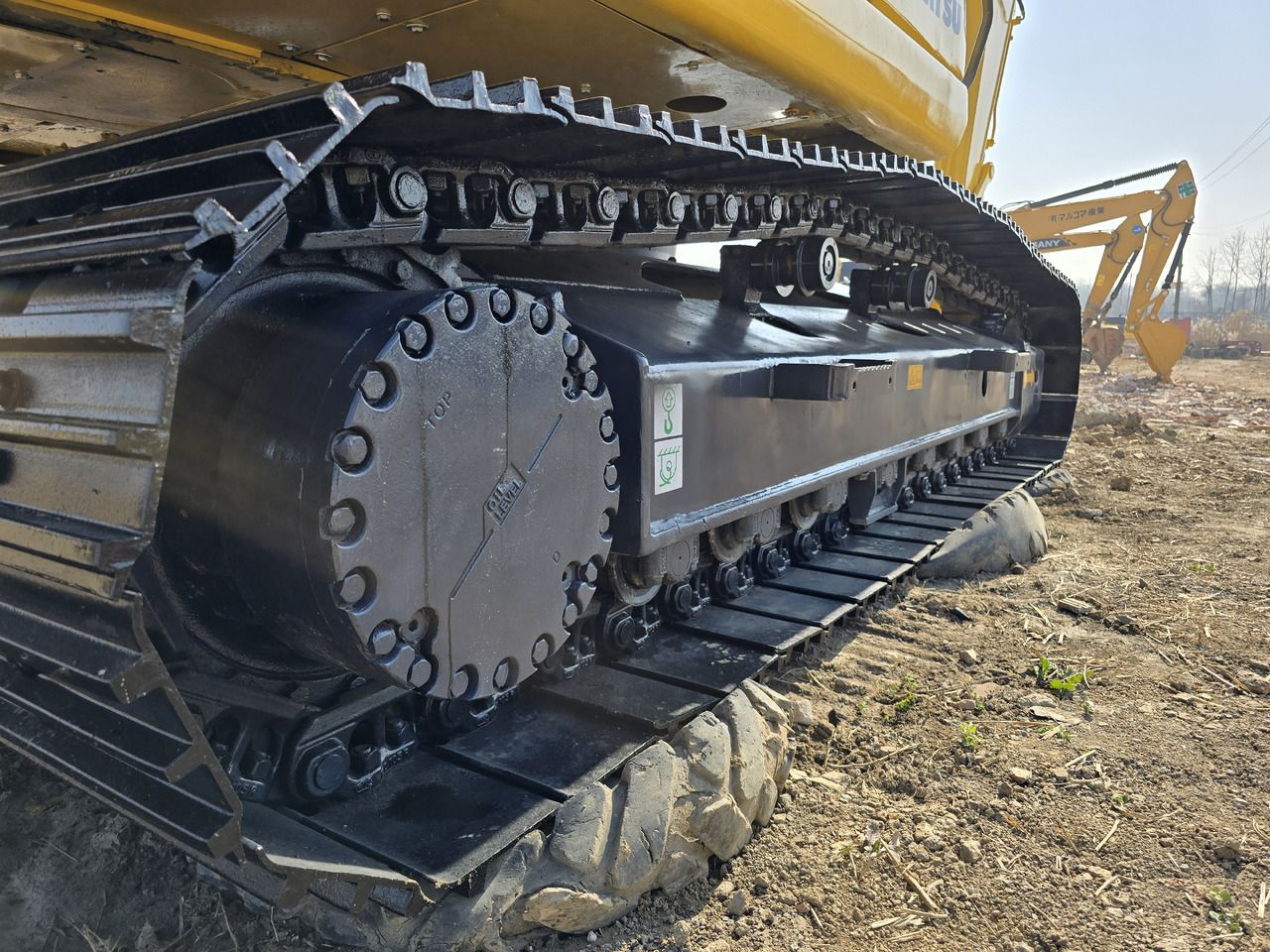 Komatsu PC220-8 - Crawler excavator: picture 5 Komatsu PC220-8 - Crawler excavator: picture 5