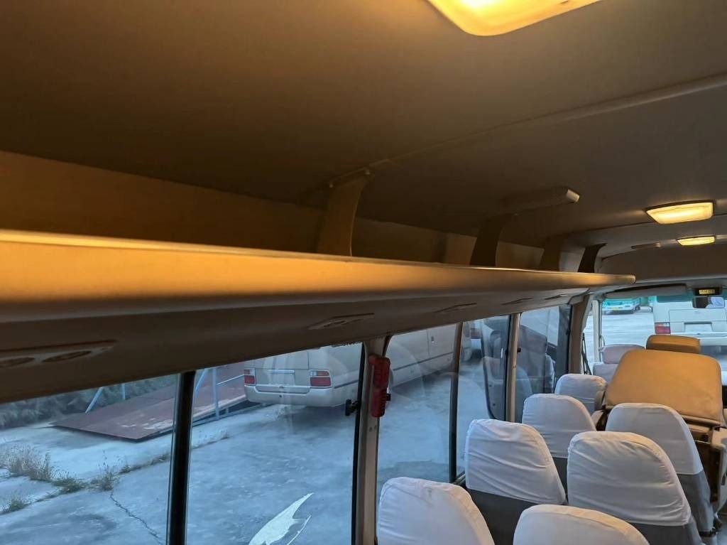 Toyota Coaster Bus - Minibus, Passenger van: picture 3 Toyota Coaster Bus - Minibus, Passenger van: picture 3